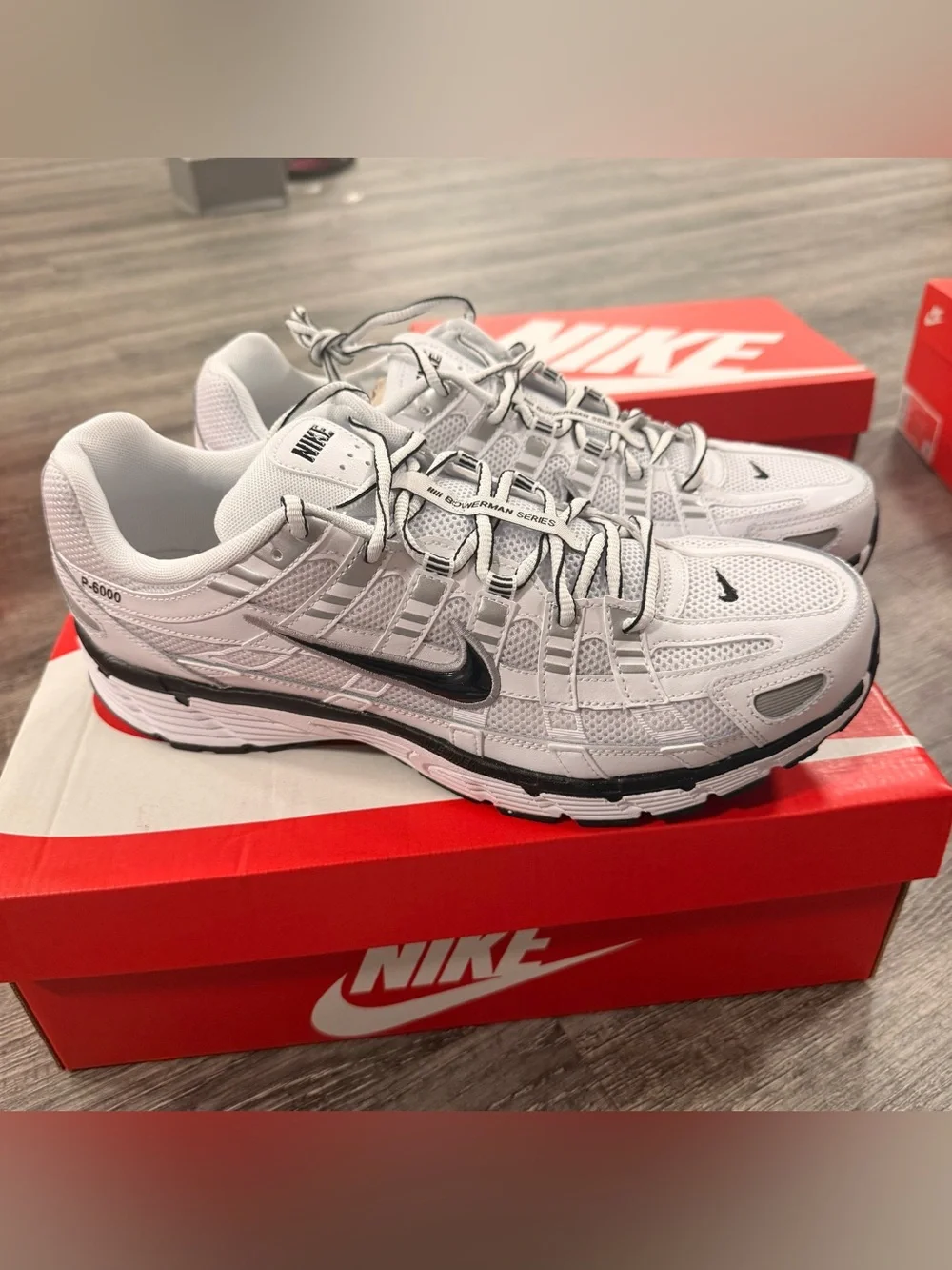 Nike P-6000 White/Black Metallic Silver M 12 W 13.5